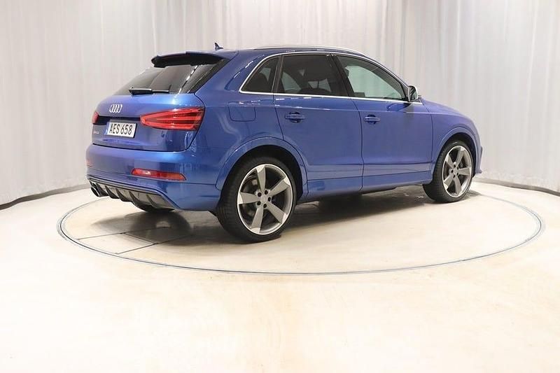 Begagnad Audi RS Q3 310 HK (228 kW) 2013 Blå SUV