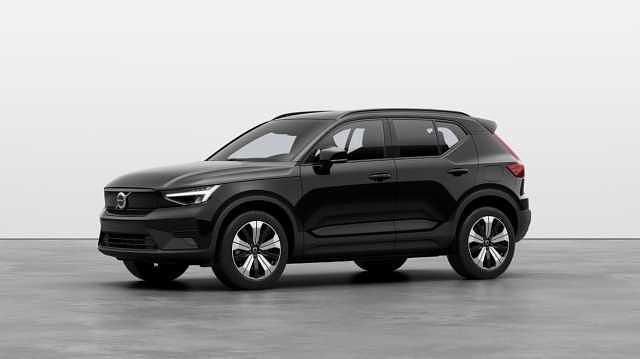 Svart Begagnad 2022 Volvo XC40 Core SUV | 319 000 kr (Marknadspris) - Bild 1/4