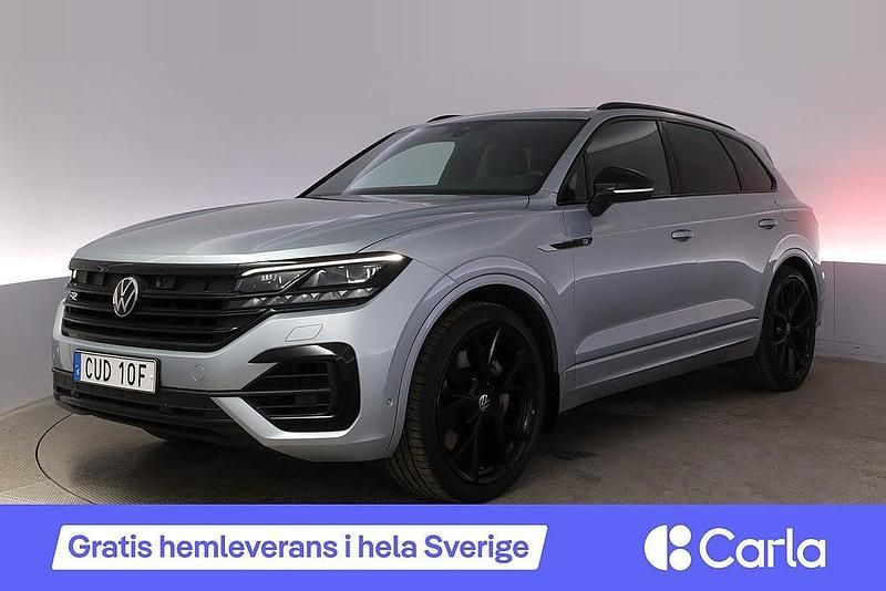 Silver Begagnad 2023 VW Touareg R SUV | 673 990 kr (Superpris) - Bild 1/4