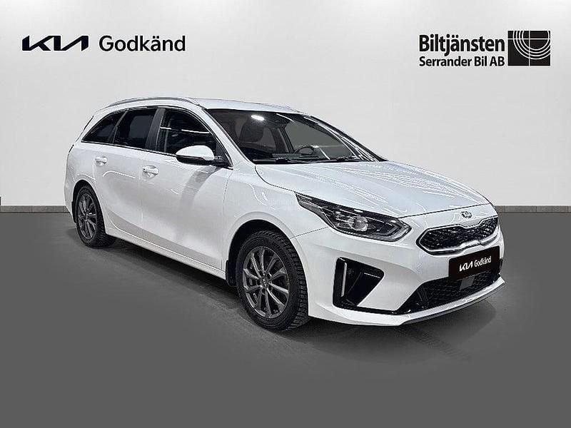 Begagnad Kia Ceed Sportswagon Advance 141 HK (103 kW) 2021 Vit Kombi