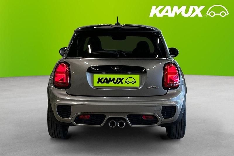 Grå Begagnad 2019 Mini John Cooper Works Halvkombi | 279 295 kr (Dyr) - Bild 1/1