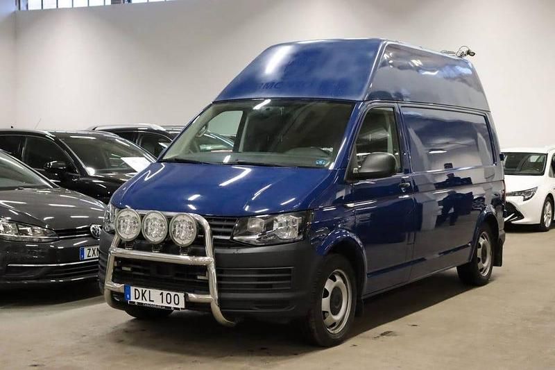 Begagnad VW T6 150 HK (110 kW) 2018 Mörkblå (blå) Van