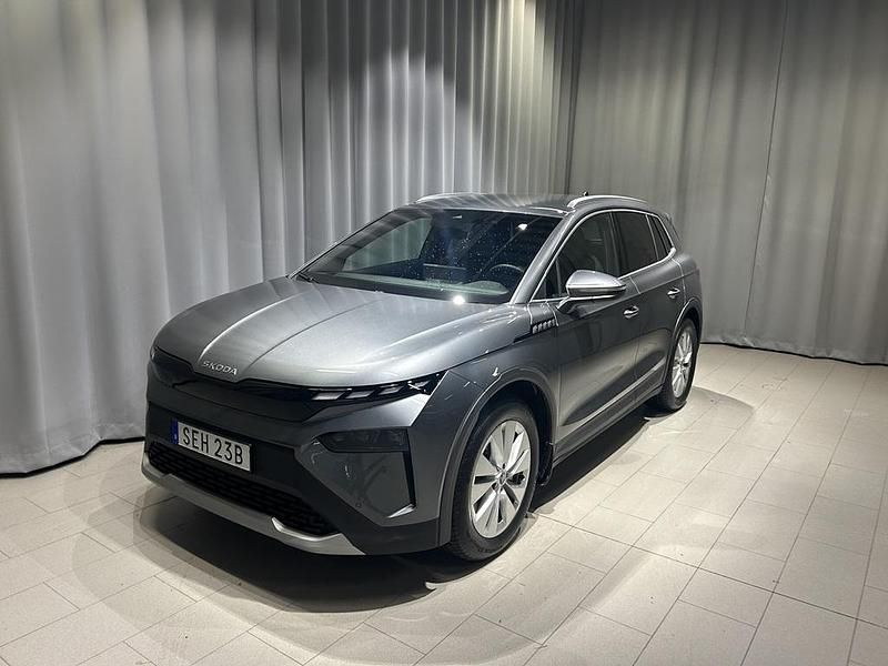 Grå Ny 2026 Skoda Elroq SUV | 563 600 kr (Dyr) - Bild 1/4
