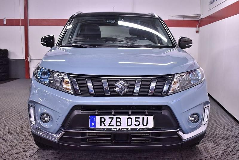 Begagnad Suzuki Vitara 140 HK (102 kW) 2019 Grå SUV