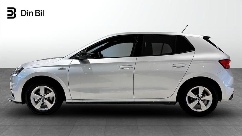 Begagnad Skoda Fabia Monte Carlo 150 HK (110 kW) 2025 Brilliant silver metallic Halvkombi