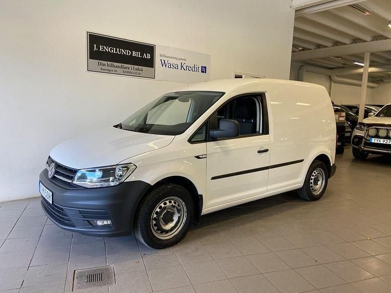 Vit Begagnad 2020 VW Caddy Minibuss | 159 900 kr (Lite dyr) - Bild 1/4