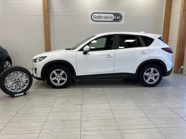 Vit Begagnad 2014 Mazda CX-5 SUV | 129 000 kr (Marknadspris) - Bild 1/4