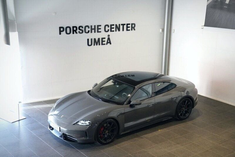 Ny Porsche Taycan GTS 515 kW (701 HK) 2025 Grå Sedan