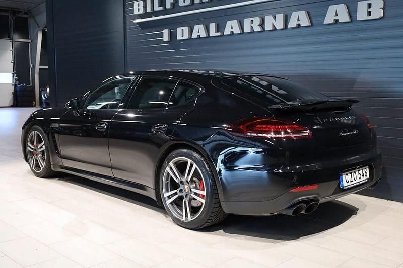 Begagnad Porsche Panamera GTS 441 HK (324 kW) 2014 Svart Sedan