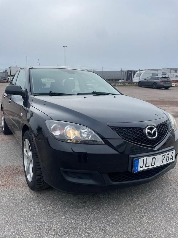 Begagnad Mazda 3 Inclusive 105 HK (77 kW) 2008