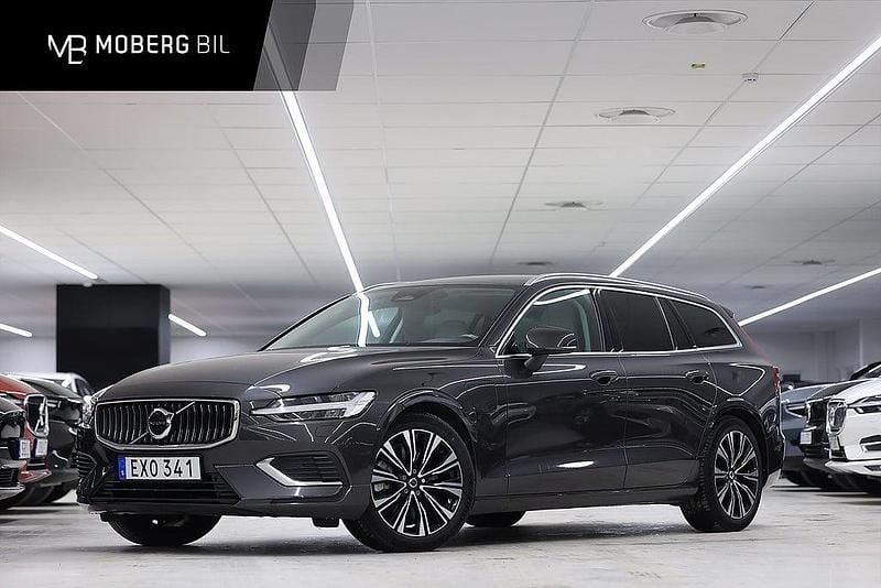 Begagnad Volvo V60 Core 253 HK (186 kW) 2023 Grå Kombi