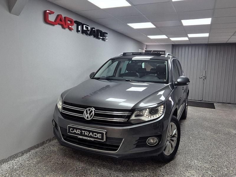 Mörkgrå (grå) Begagnad 2012 VW Tiguan SUV | 139 900 kr (Marknadspris) - Bild 1/4