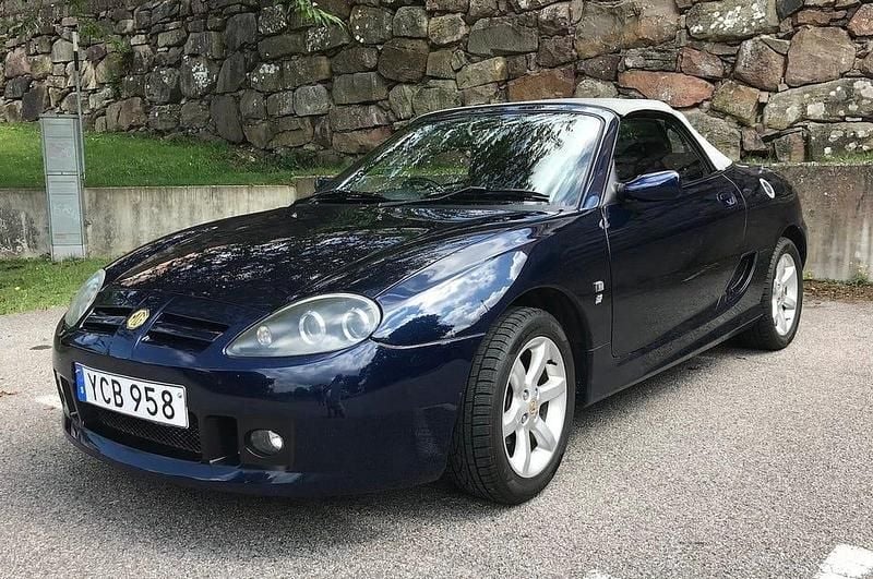 Blå Begagnad 2002 MG F Cab | 35 000 kr - Bild 1/4