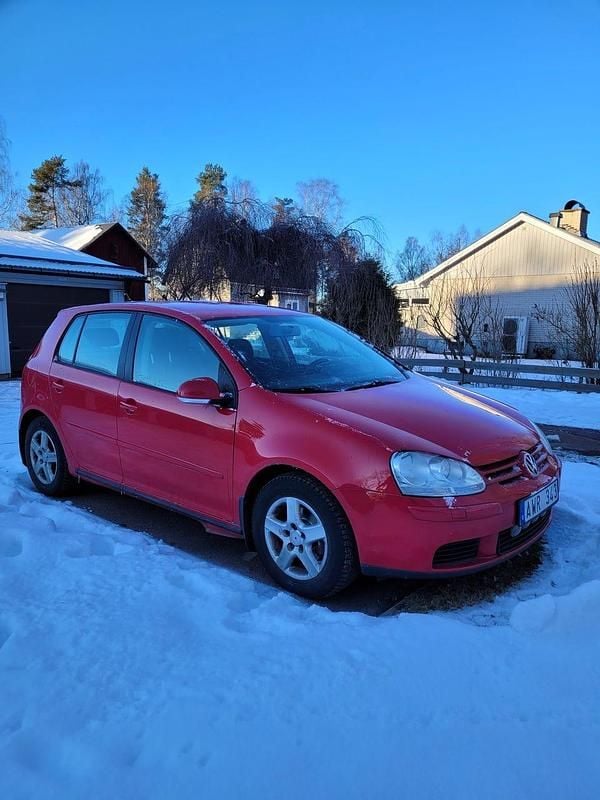 Begagnad 2007 VW Golf V | 20 000 kr (Bra pris) - Bild 1/4