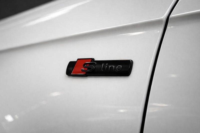 Begagnad Audi A4 163 HK (119 kW) 2014 Vit Kombi