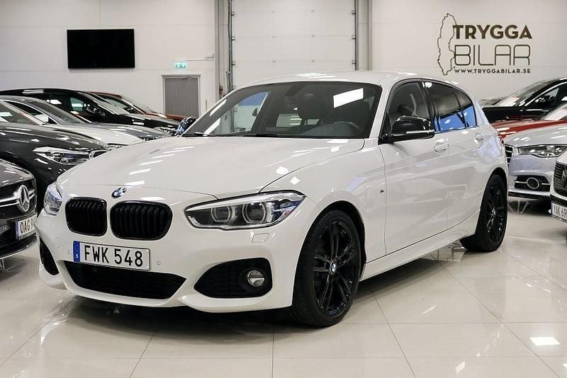 Begagnad BMW 118 M Sport 136 HK (100 kW) 2018 Vit Halvkombi