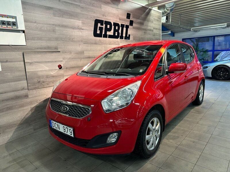 Röd Begagnad 2009 Kia Venga Comfort Halvkombi | 54 500 kr (Bra pris) - Bild 1/4