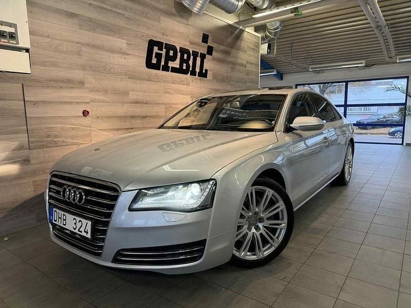 Begagnad Audi A8 250 HK (183 kW) 2010 Silver Sedan