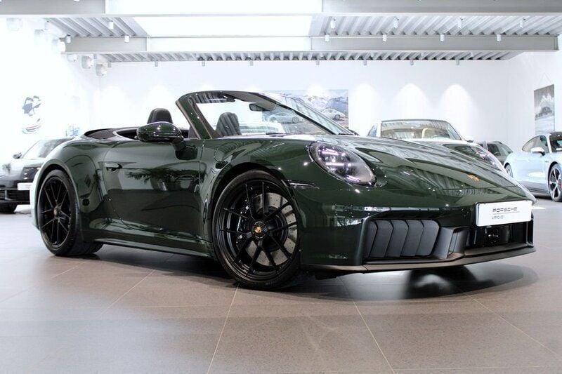 Okänd Ny 2025 Porsche 911 Carrera GTS Cab | 2 425 000 kr - Bild 1/2
