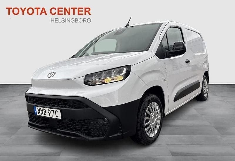 Vit Begagnad 2024 Toyota Proace City City Van | 289 900 kr (Lite dyr) - Bild 1/4