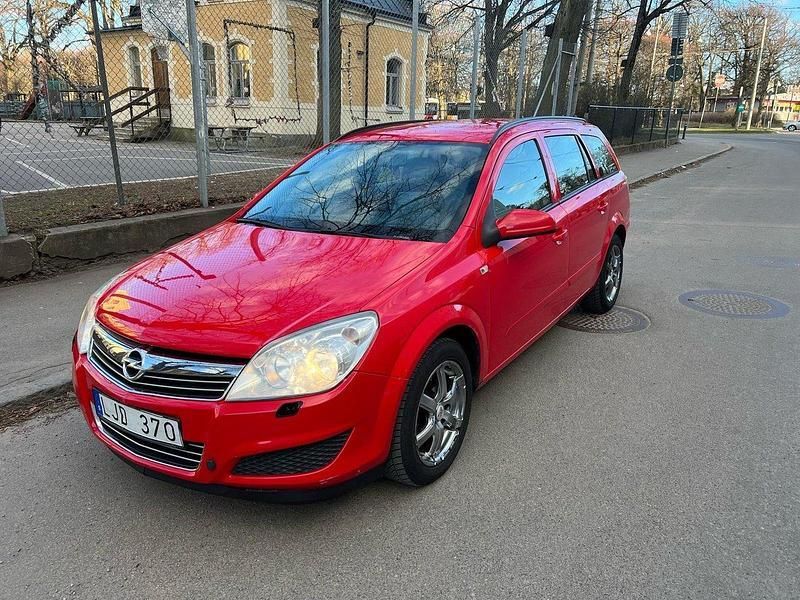 Röd Begagnad 2008 Opel Astra Kombi | 22 000 kr (Bra pris) - Bild 1/4