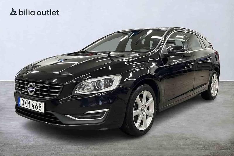 Svart Begagnad 2017 Volvo V60 Kombi | 129 900 kr (Marknadspris) - Bild 1/1