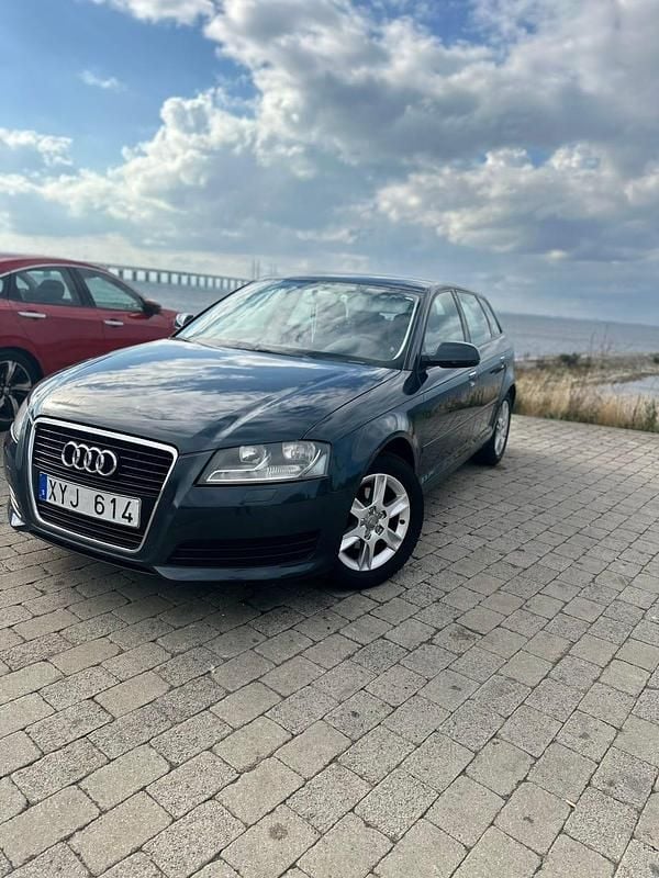 Begagnad 2011 Audi A3 Sportback Halvkombi | 52 500 kr - Bild 1/4