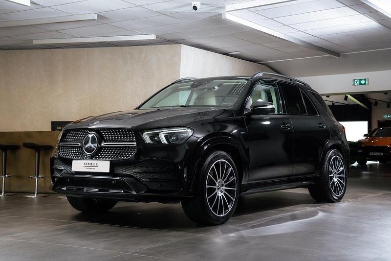 Svart Begagnad 2021 Mercedes GLE350 AMG line SUV | 619 000 kr (Bra pris) - Bild 1/4