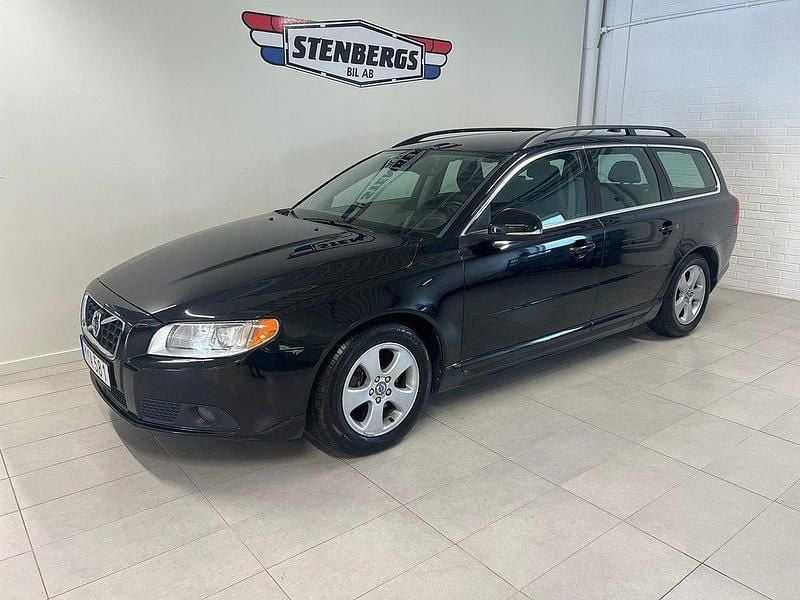 Svart Begagnad 2012 Volvo V70 Momentum Kombi | 89 900 kr (Lite dyr) - Bild 1/4