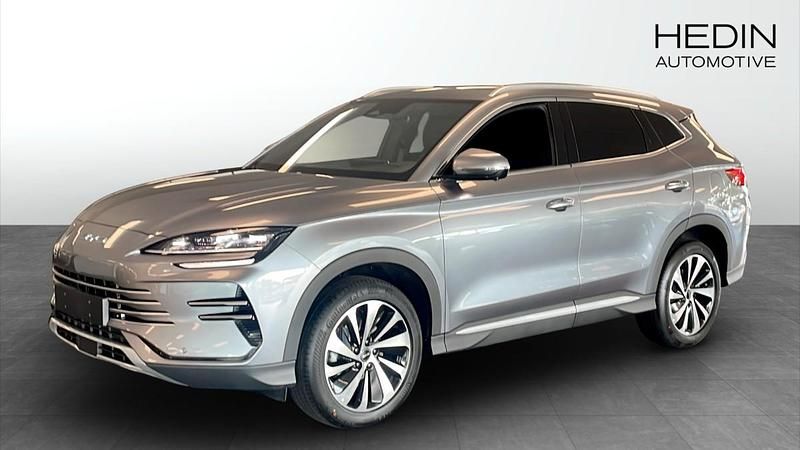 Svart Ny 2025 BYD Seal U SUV | 499 900 kr - Bild 1/4