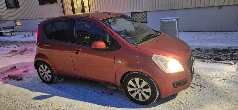 Begagnad 2009 Suzuki Splash Halvkombi | 22 000 kr (Marknadspris) - Bild 1/3