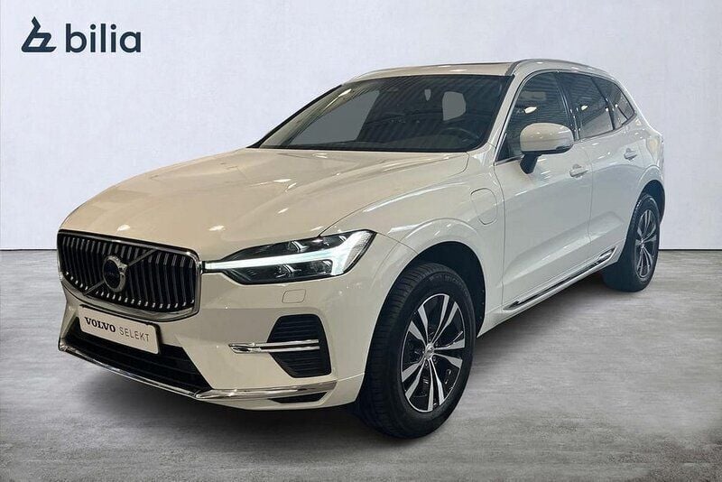 Vit Begagnad 2022 Volvo XC60 SUV | 459 900 kr (Bra pris) - Bild 1/3