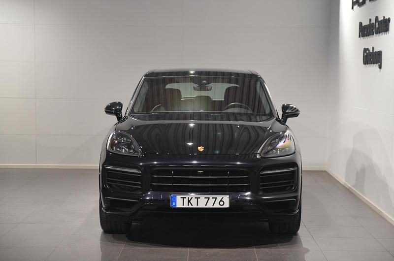 Begagnad Porsche Cayenne GTS 460 HK (338 kW) 2021 Svart SUV