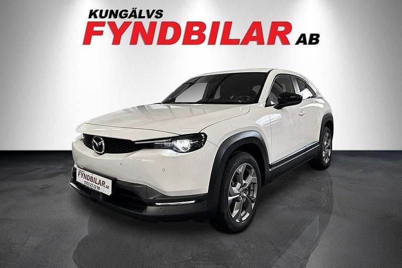 Vit Begagnad 2021 Mazda MX30 SUV | 174 900 kr (Marknadspris) - Bild 1/3