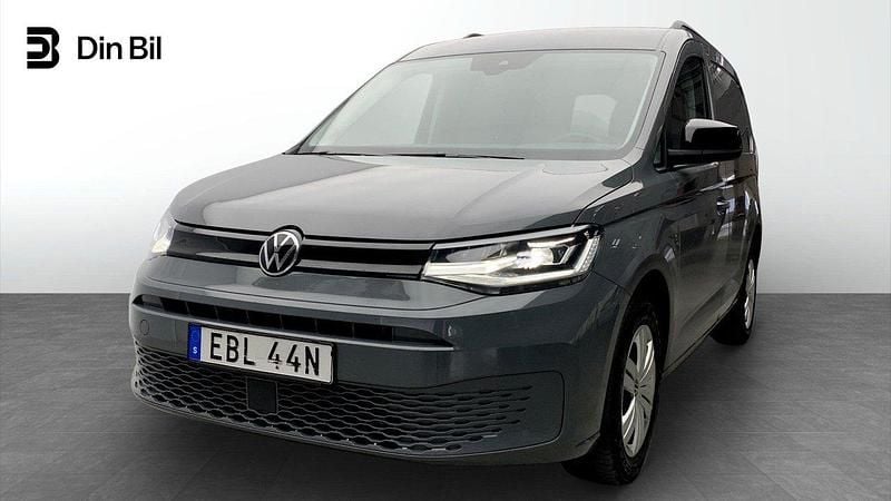 Grå (pure grey) Begagnad 2022 VW Caddy Minibuss | 264 900 kr (Superpris) - Bild 1/4