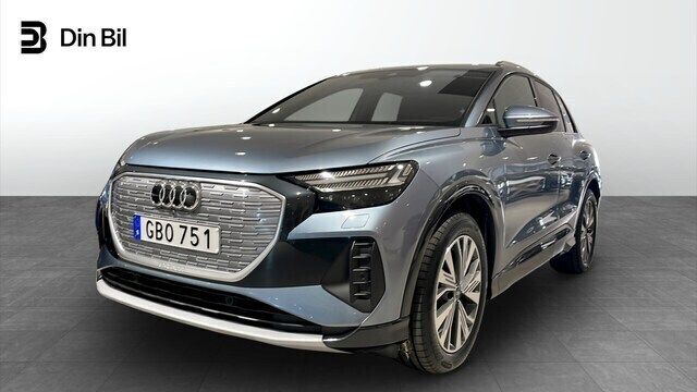 Gejserblå metallic Begagnad 2022 Audi Q4 e-tron Proline SUV | 339 000 kr - Bild 1/4