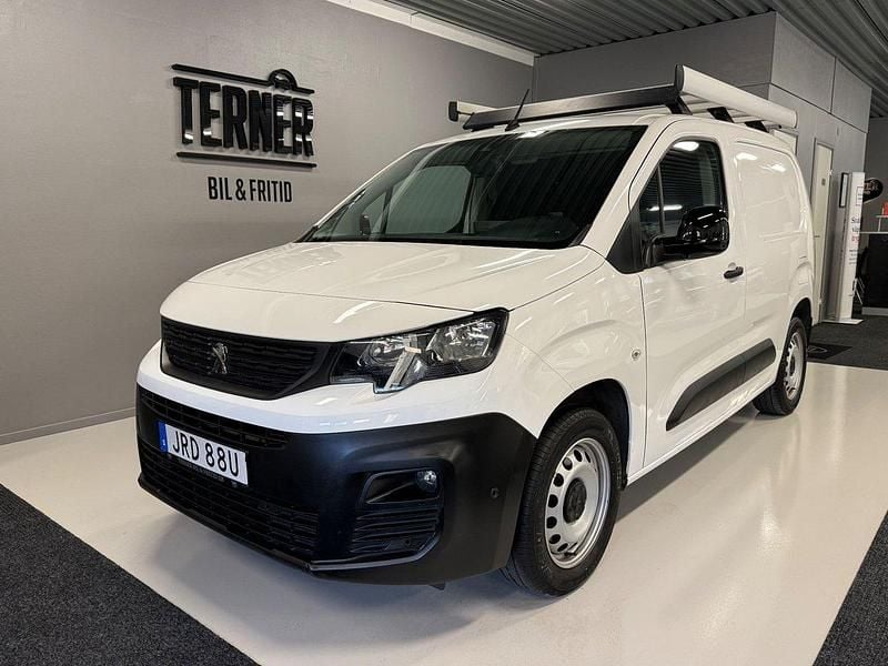 Vit Begagnad 2022 Peugeot Partner Van | 175 000 kr (Marknadspris) - Bild 1/4