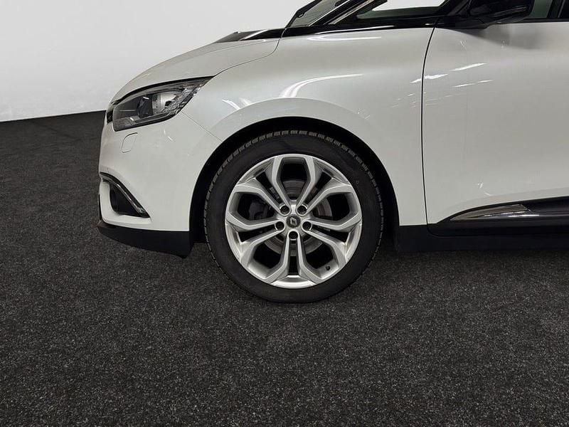 Begagnad Renault Grand Scénic IV 110 HK (80 kW) 2017 Okänd Minibuss