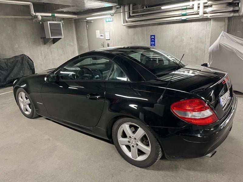 Begagnad Mercedes SLK200 163 HK (119 kW) 2005 Cab