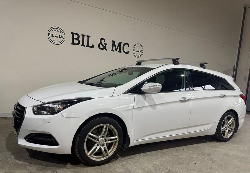 Begagnad Hyundai i40 141 HK (103 kW) 2015 Vit Kombi