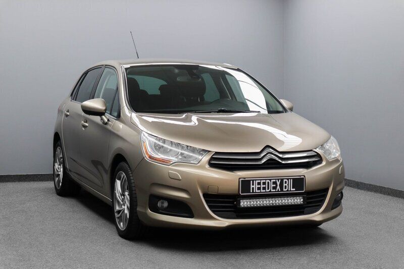 Begagnad 2011 Citroën C4 Halvkombi | 79 900 kr (Dyr) - Bild 1/4