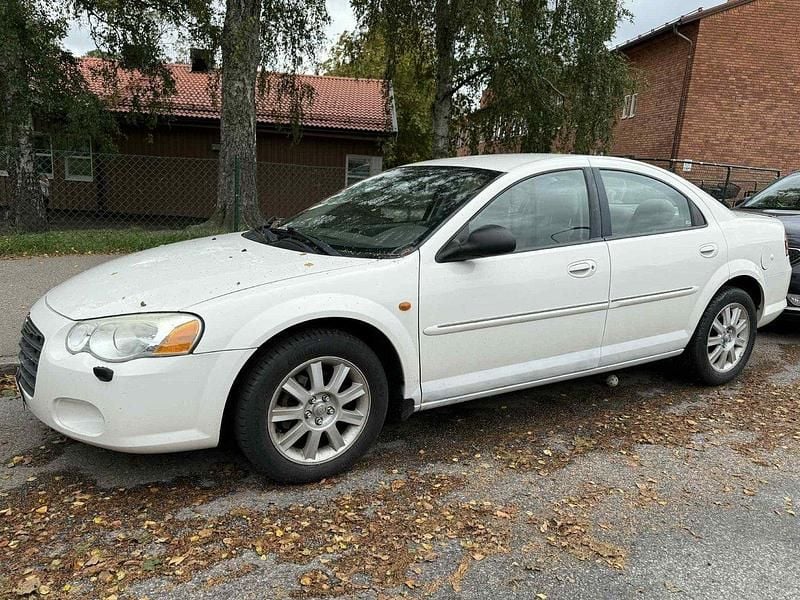Begagnad 2005 Chrysler Sebring Sedan | 16 000 kr (Bra pris) - Bild 1/4