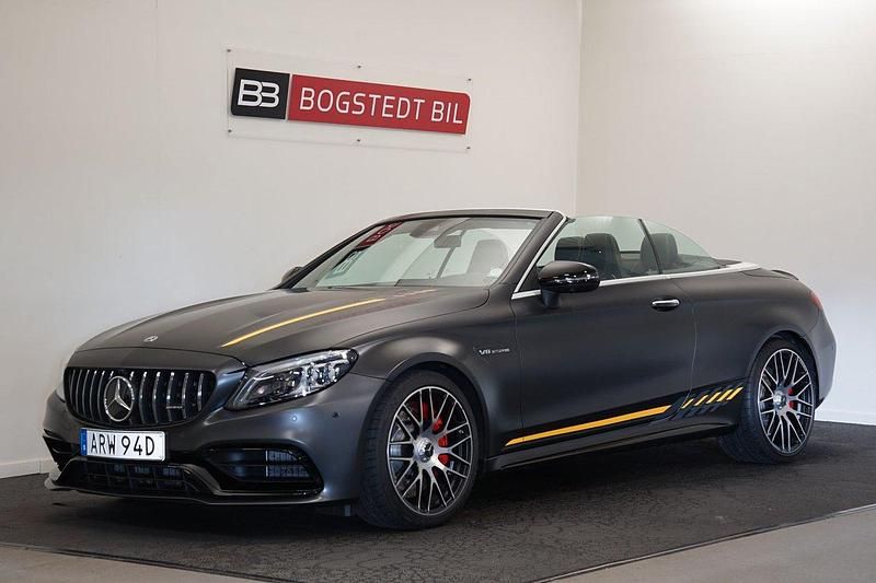 Grå Begagnad 2022 Mercedes C63S AMG AMG Cab | 1 149 000 kr - Bild 1/4