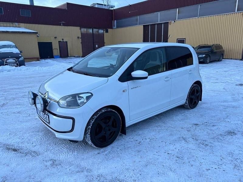 Vit Begagnad 2016 VW e-up! Halvkombi | 89 900 kr (Marknadspris) - Bild 1/4