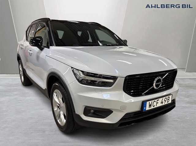 Silver Begagnad 2020 Volvo XC40 R-Design SUV | 289 500 kr (Dyr) - Bild 1/3