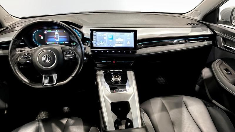 Begagnad MG MG5 EV Long Range 11 kW (15 HK) 2022 Grå Kombi