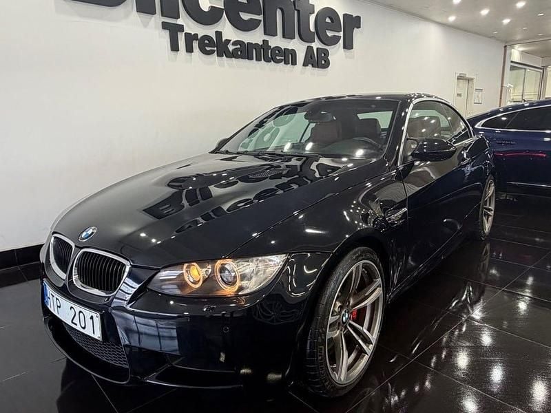 Begagnad BMW M3 420 HK (308 kW) 2009 Svart Cab