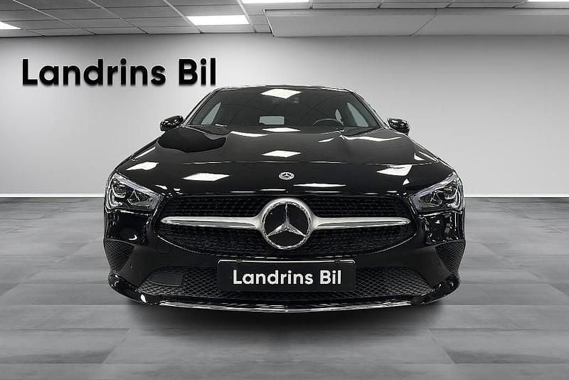 Begagnad Mercedes CLA250e 2023 Sedan