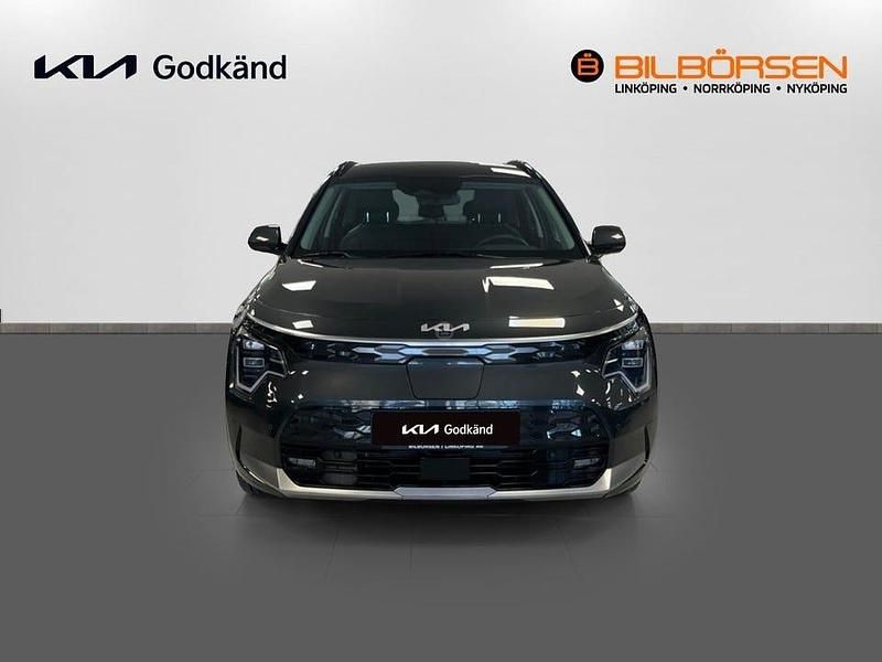 Begagnad Kia e-Niro 150 kW (204 HK) 2023 /agt/ interstellar grey SUV