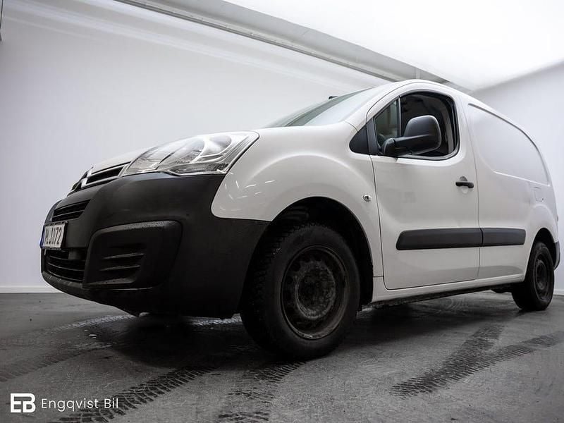Begagnad Citroën Berlingo 75 HK (55 kW) 2017 Vit Minibuss